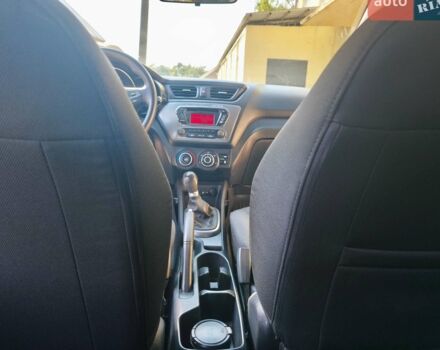 Сірий Кіа Ріо, об'ємом двигуна 1.4 л та пробігом 176 тис. км за 7899 $, фото 21 на Automoto.ua