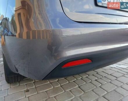 Серый Киа Рио, объемом двигателя 1.4 л и пробегом 95 тыс. км за 8500 $, фото 19 на Automoto.ua