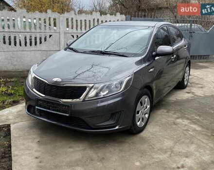 Серый Киа Рио, объемом двигателя 1.4 л и пробегом 195 тыс. км за 6500 $, фото 3 на Automoto.ua
