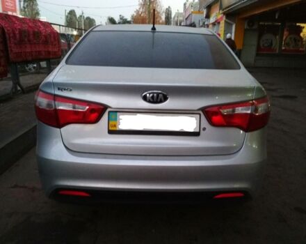 Серый Киа Рио, объемом двигателя 1.4 л и пробегом 36 тыс. км за 11000 $, фото 3 на Automoto.ua