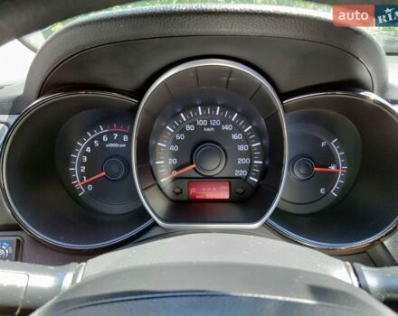 Серый Киа Рио, объемом двигателя 1.4 л и пробегом 98 тыс. км за 8500 $, фото 24 на Automoto.ua