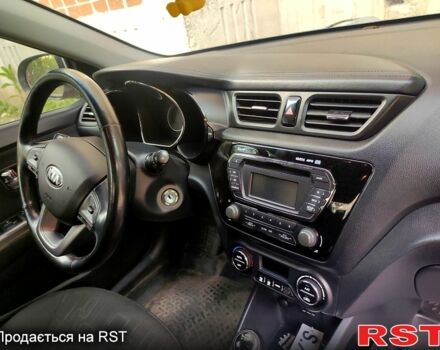 Серый Киа Рио, объемом двигателя 1.6 л и пробегом 95 тыс. км за 7500 $, фото 6 на Automoto.ua