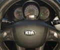 Сірий Кіа Ріо, об'ємом двигуна 1.4 л та пробігом 88 тис. км за 8400 $, фото 7 на Automoto.ua