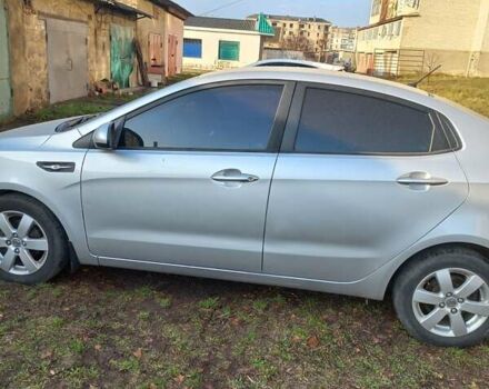Серый Киа Рио, объемом двигателя 1.4 л и пробегом 53 тыс. км за 8300 $, фото 4 на Automoto.ua