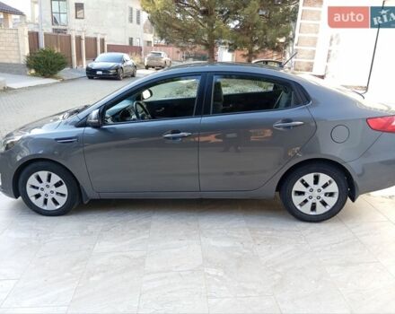 Серый Киа Рио, объемом двигателя 1.59 л и пробегом 42 тыс. км за 12000 $, фото 3 на Automoto.ua
