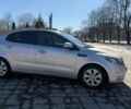Серый Киа Рио, объемом двигателя 1.4 л и пробегом 156 тыс. км за 8500 $, фото 3 на Automoto.ua