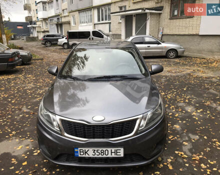Кіа Ріо 2013 у Здолбунове на Automoto.ua Сірий Кіа Ріо, об'ємом двигуна 1.4 л та пробігом 257 тис. км за 6400 $, фото 1 на Automoto.ua