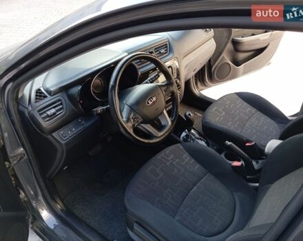 Серый Киа Рио, объемом двигателя 1.59 л и пробегом 42 тыс. км за 12000 $, фото 9 на Automoto.ua