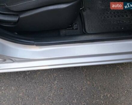 Сірий Кіа Ріо, об'ємом двигуна 1.59 л та пробігом 253 тис. км за 7999 $, фото 21 на Automoto.ua