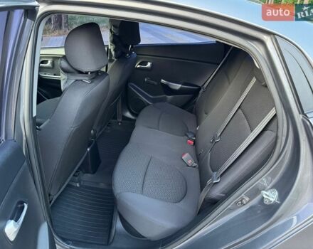 Серый Киа Рио, объемом двигателя 1.4 л и пробегом 87 тыс. км за 8950 $, фото 61 на Automoto.ua