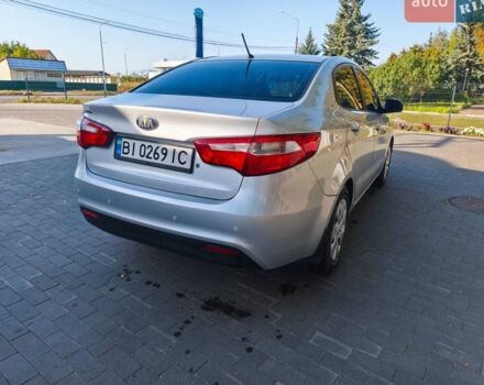 Сірий Кіа Ріо, об'ємом двигуна 1.4 л та пробігом 176 тис. км за 7899 $, фото 3 на Automoto.ua