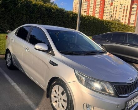 Сірий Кіа Ріо, об'ємом двигуна 1.59 л та пробігом 187 тис. км за 7000 $, фото 4 на Automoto.ua
