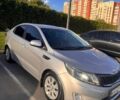 Сірий Кіа Ріо, об'ємом двигуна 1.59 л та пробігом 187 тис. км за 7000 $, фото 4 на Automoto.ua