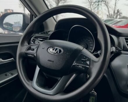 Сірий Кіа Ріо, об'ємом двигуна 0 л та пробігом 215 тис. км за 5999 $, фото 7 на Automoto.ua