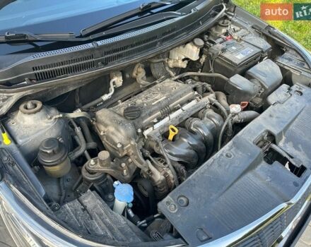 Серый Киа Рио, объемом двигателя 1.4 л и пробегом 107 тыс. км за 9000 $, фото 15 на Automoto.ua