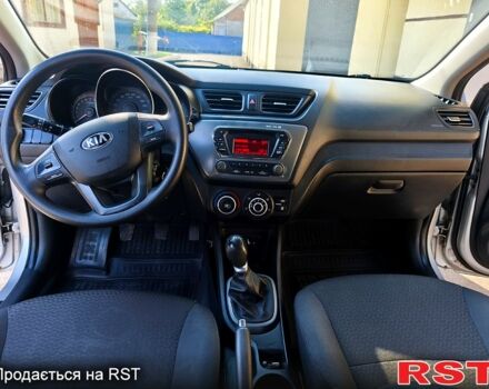 Серый Киа Рио, объемом двигателя 1.4 л и пробегом 172 тыс. км за 9200 $, фото 8 на Automoto.ua