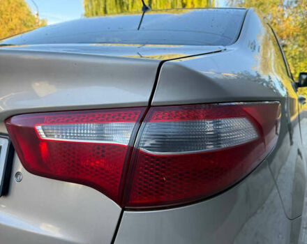 Серый Киа Рио, объемом двигателя 1.4 л и пробегом 223 тыс. км за 7399 $, фото 15 на Automoto.ua