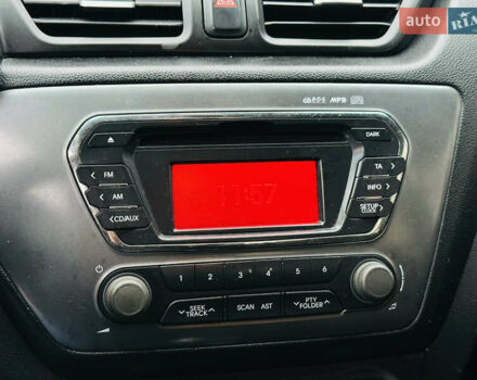 Серый Киа Рио, объемом двигателя 1.4 л и пробегом 245 тыс. км за 5900 $, фото 29 на Automoto.ua