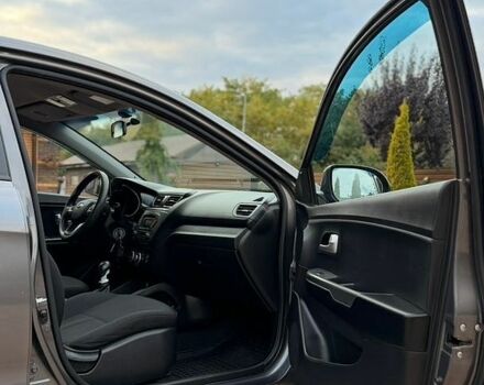 Серый Киа Рио, объемом двигателя 1.4 л и пробегом 91 тыс. км за 8450 $, фото 23 на Automoto.ua