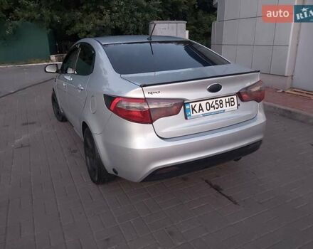 Сірий Кіа Ріо, об'ємом двигуна 1.4 л та пробігом 312 тис. км за 6600 $, фото 1 на Automoto.ua