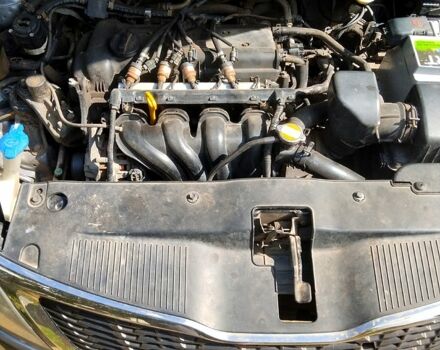 Серый Киа Рио, объемом двигателя 1.6 л и пробегом 112 тыс. км за 6500 $, фото 5 на Automoto.ua