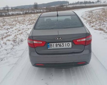 Серый Киа Рио, объемом двигателя 1.4 л и пробегом 300 тыс. км за 5850 $, фото 7 на Automoto.ua