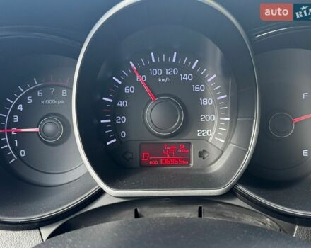 Сірий Кіа Ріо, об'ємом двигуна 1.4 л та пробігом 107 тис. км за 7900 $, фото 15 на Automoto.ua