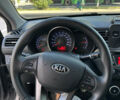 Серый Киа Рио, объемом двигателя 1.4 л и пробегом 137 тыс. км за 8300 $, фото 8 на Automoto.ua