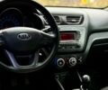 Серый Киа Рио, объемом двигателя 1.4 л и пробегом 262 тыс. км за 5650 $, фото 6 на Automoto.ua