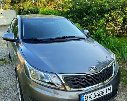 Серый Киа Рио, объемом двигателя 1.4 л и пробегом 135 тыс. км за 8400 $, фото 11 на Automoto.ua