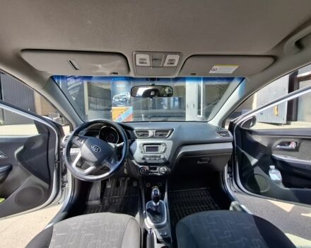 Серый Киа Рио, объемом двигателя 1.6 л и пробегом 26 тыс. км за 12000 $, фото 10 на Automoto.ua