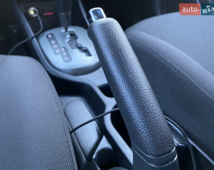 Серый Киа Рио, объемом двигателя 1.4 л и пробегом 43 тыс. км за 10450 $, фото 36 на Automoto.ua