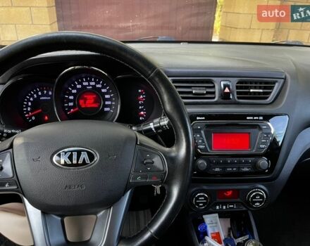 Серый Киа Рио, объемом двигателя 1.59 л и пробегом 136 тыс. км за 10300 $, фото 8 на Automoto.ua