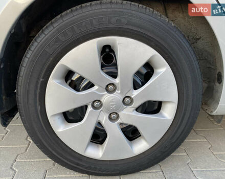 Серый Киа Рио, объемом двигателя 1.4 л и пробегом 43 тыс. км за 10450 $, фото 72 на Automoto.ua
