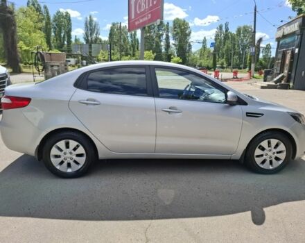 Серый Киа Рио, объемом двигателя 1.6 л и пробегом 26 тыс. км за 12000 $, фото 2 на Automoto.ua