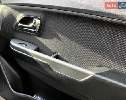 Серый Киа Рио, объемом двигателя 1.59 л и пробегом 136 тыс. км за 10300 $, фото 20 на Automoto.ua