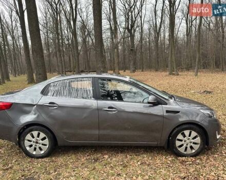 Сірий Кіа Ріо, об'ємом двигуна 1.59 л та пробігом 140 тис. км за 3700 $, фото 3 на Automoto.ua