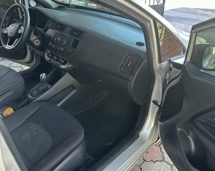 Серый Киа Рио, объемом двигателя 1.6 л и пробегом 168 тыс. км за 7200 $, фото 7 на Automoto.ua