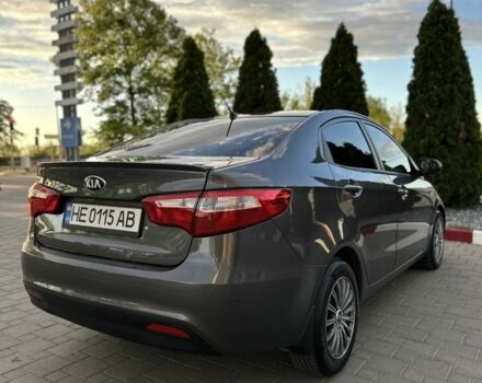 Сірий Кіа Ріо, об'ємом двигуна 1.4 л та пробігом 230 тис. км за 7300 $, фото 3 на Automoto.ua
