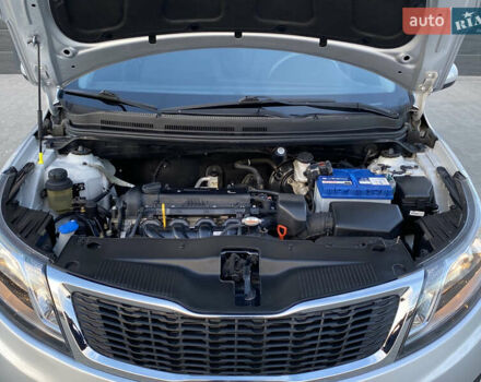 Серый Киа Рио, объемом двигателя 1.4 л и пробегом 43 тыс. км за 10450 $, фото 59 на Automoto.ua