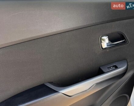 Серый Киа Рио, объемом двигателя 1.59 л и пробегом 136 тыс. км за 10300 $, фото 18 на Automoto.ua