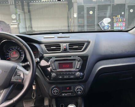 Серый Киа Рио, объемом двигателя 1.59 л и пробегом 165 тыс. км за 8100 $, фото 7 на Automoto.ua