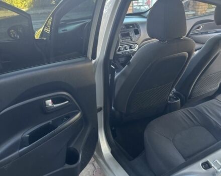 Киа Рио 2014 в Вараш (Кузнецовск) на Automoto.ua Серый Киа Рио, объемом двигателя 1.6 л и пробегом 168 тыс. км за 7200 $, фото 7 на Automoto.ua