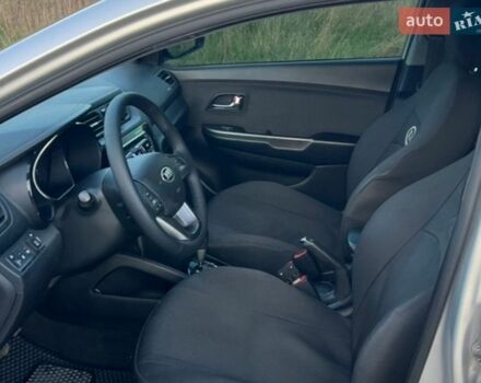 Серый Киа Рио, объемом двигателя 1.6 л и пробегом 107 тыс. км за 9500 $, фото 15 на Automoto.ua
