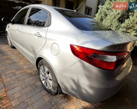 Серый Киа Рио, объемом двигателя 1.59 л и пробегом 136 тыс. км за 10300 $, фото 7 на Automoto.ua