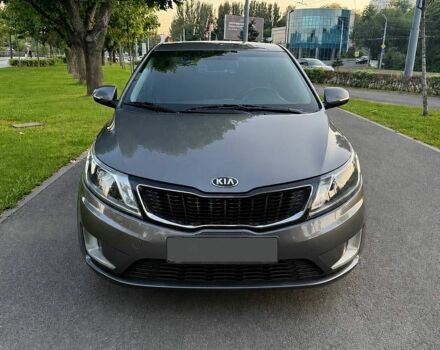 Сірий Кіа Ріо, об'ємом двигуна 1.6 л та пробігом 173 тис. км за 8900 $, фото 1 на Automoto.ua