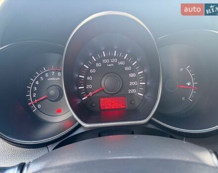 Серый Киа Рио, объемом двигателя 1.4 л и пробегом 231 тыс. км за 7800 $, фото 7 на Automoto.ua