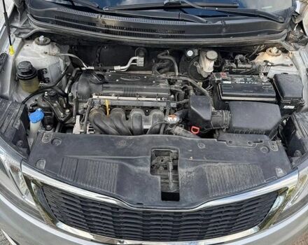 Серый Киа Рио, объемом двигателя 1.4 л и пробегом 129 тыс. км за 9700 $, фото 8 на Automoto.ua