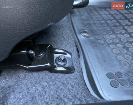 Серый Киа Рио, объемом двигателя 1.4 л и пробегом 43 тыс. км за 10450 $, фото 66 на Automoto.ua