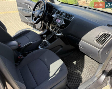 Серый Киа Рио, объемом двигателя 1.4 л и пробегом 52 тыс. км за 9900 $, фото 45 на Automoto.ua